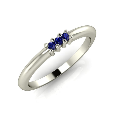 Ring aus Weißgold mit Saphir blau 1,5 mm