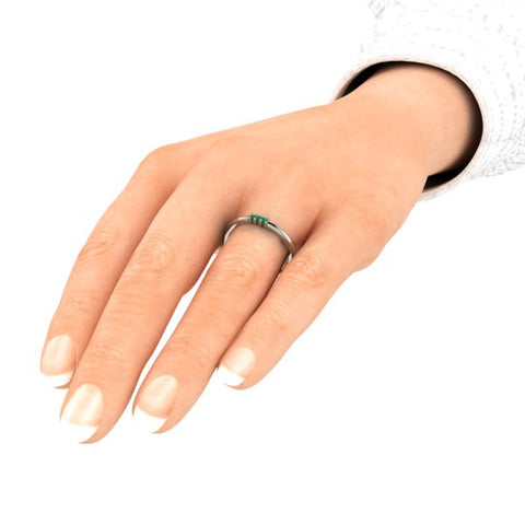 Ring aus Weißgold mit Smaragd grün 1,5 mm