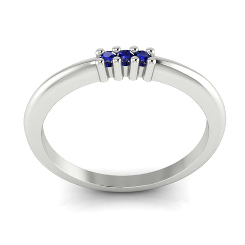 Ring aus Weißgold mit Saphir blau 1,5 mm