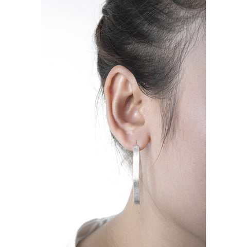 Silber Ohrringe plain - mattiert - 4 cm 