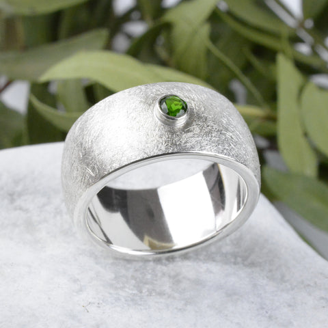 Silberring mit Turmalin grün 3 mm eismatt