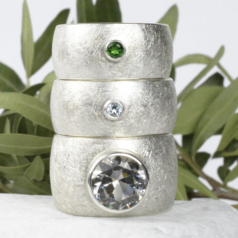 Silberring mit Turmalin grün 3 mm eismatt